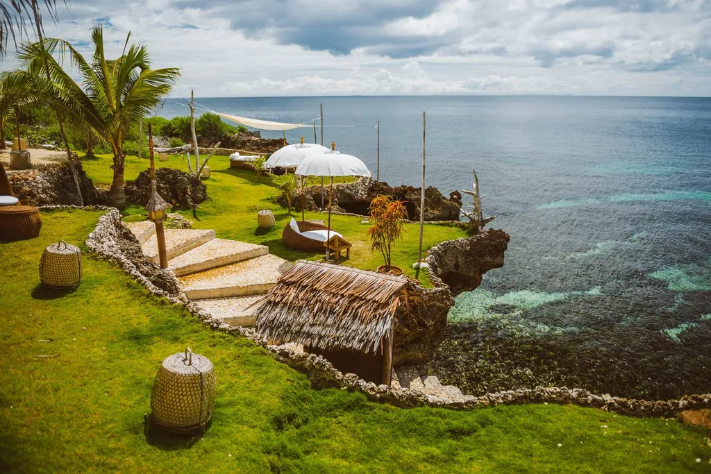 U Story Resort